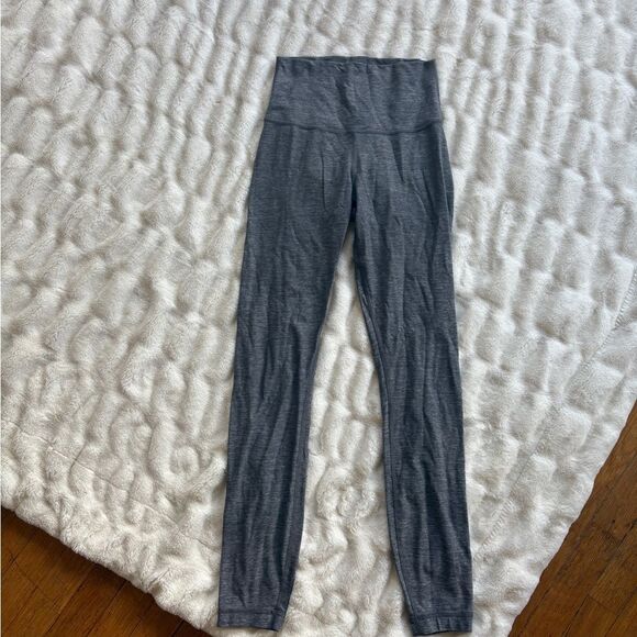 Lululemon Gray Leggings 25” size 4 - Picture 1 of 2